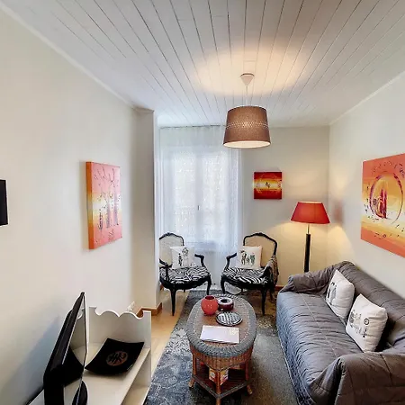 Grand Les Peintures Apartment